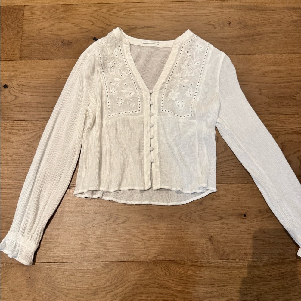 Zara Cream Cropped Ruffled Blouse